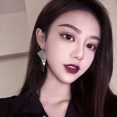 女王的战争内购破解版下载